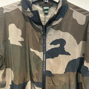 Wild Fable, XS but fits largerm shiny camouflage windbreaker